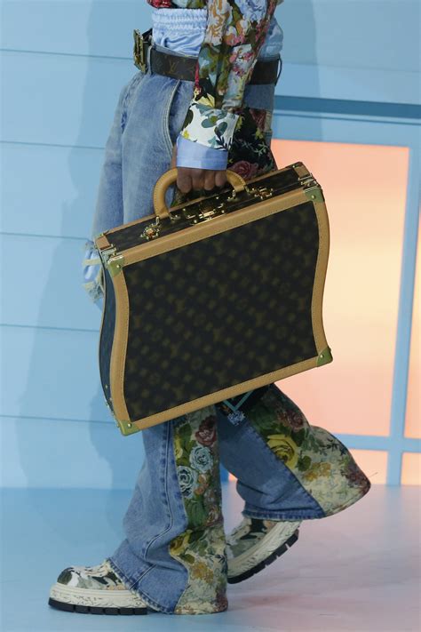 virgil abloh louis vuitton collection cheap|virgil abloh final collection.